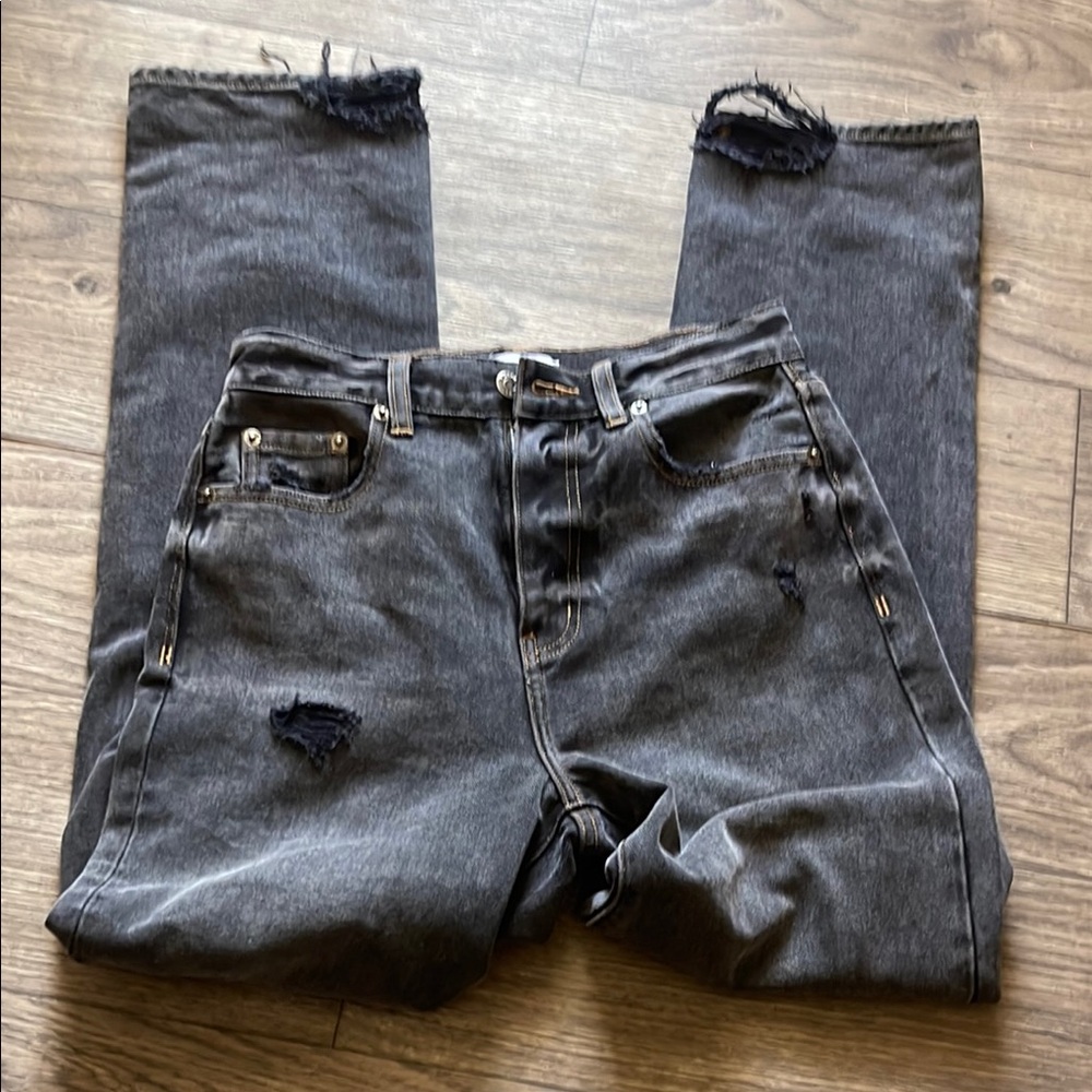 Distressed Black Men's Jeans